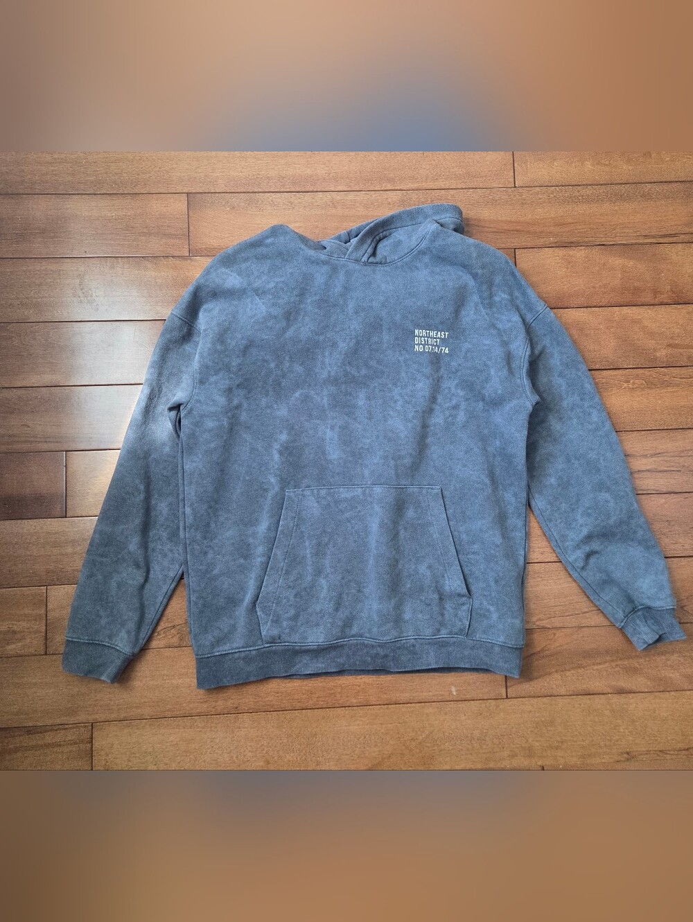 H&M Washed Slate Blue Pullover Hoodie with Chest Print Size 14
